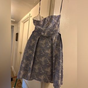 Vera Wang size 4 Dress